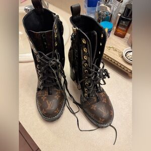 Louis Vuitton Black Leather Interior